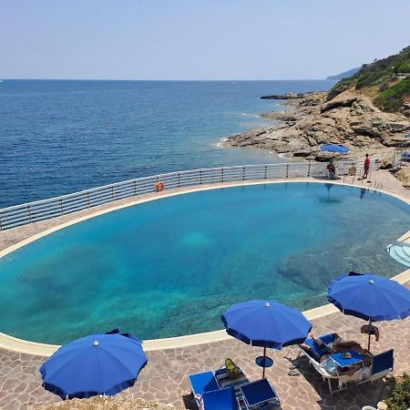 Capo D'Arco - Goelba Daire Rio Marina Dış mekan fotoğraf